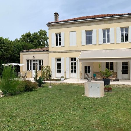 Batisse En Pierre XVII Siecle 115 M² Avec Terrasse Villa Ambares-et-Lagrave Bagian luar foto