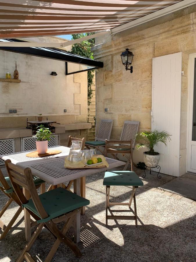 Batisse En Pierre XVII Siecle 115 M² Avec Terrasse Villa Ambares-et-Lagrave Bagian luar foto