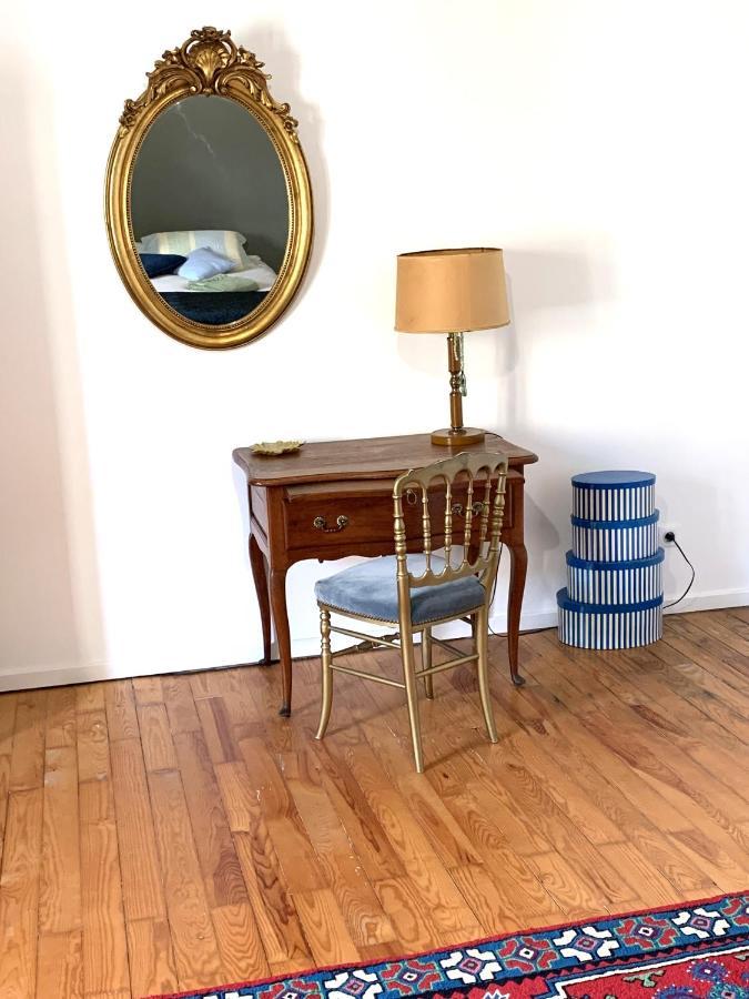 Batisse En Pierre XVII Siecle 115 M² Avec Terrasse Villa Ambares-et-Lagrave Bagian luar foto