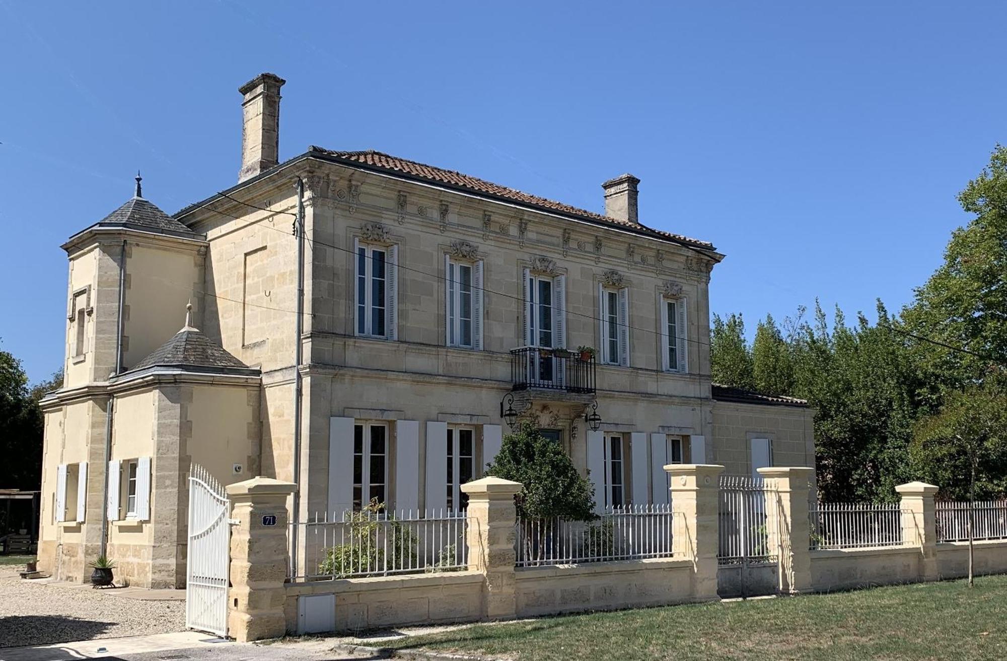 Batisse En Pierre XVII Siecle 115 M² Avec Terrasse Villa Ambares-et-Lagrave Bagian luar foto